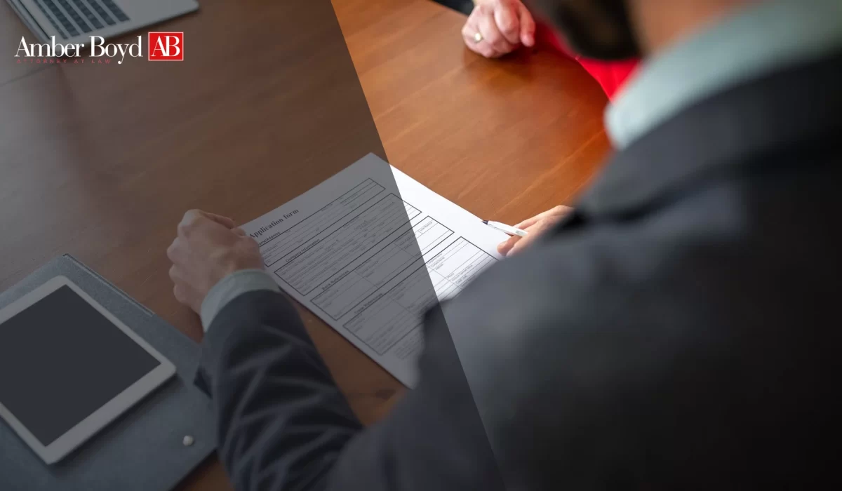 Indiana employee reviewing a 2026 workplace rights quick reference guide